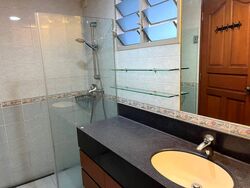 Blk 52 Strathmore Avenue (Queenstown), HDB 5 Rooms #368015811